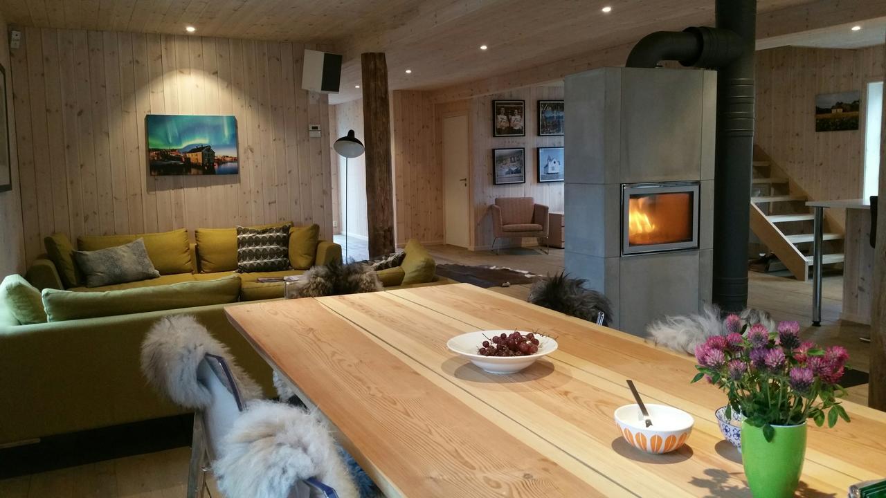 헤닝스베르 Lysvoldbrygga B&B 외부 사진