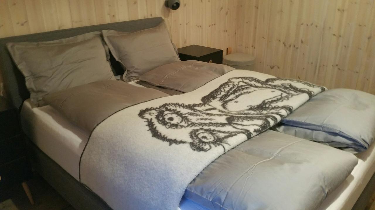 헤닝스베르 Lysvoldbrygga B&B 외부 사진