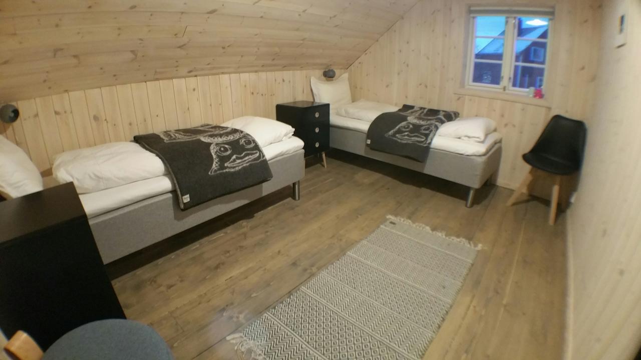 헤닝스베르 Lysvoldbrygga B&B 외부 사진