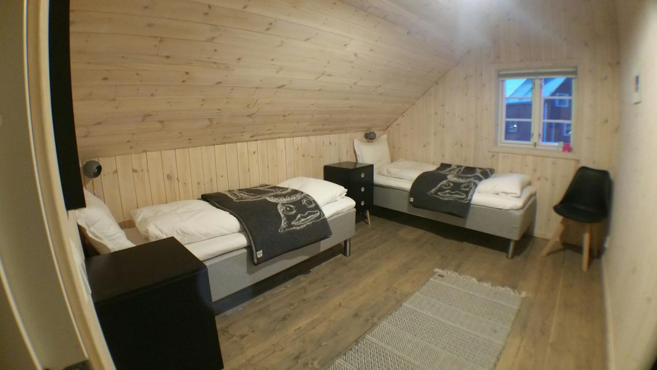 헤닝스베르 Lysvoldbrygga B&B 외부 사진