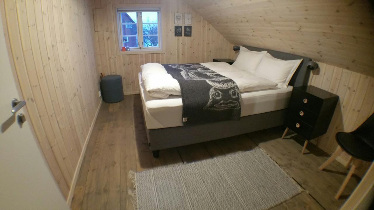 헤닝스베르 Lysvoldbrygga B&B 외부 사진