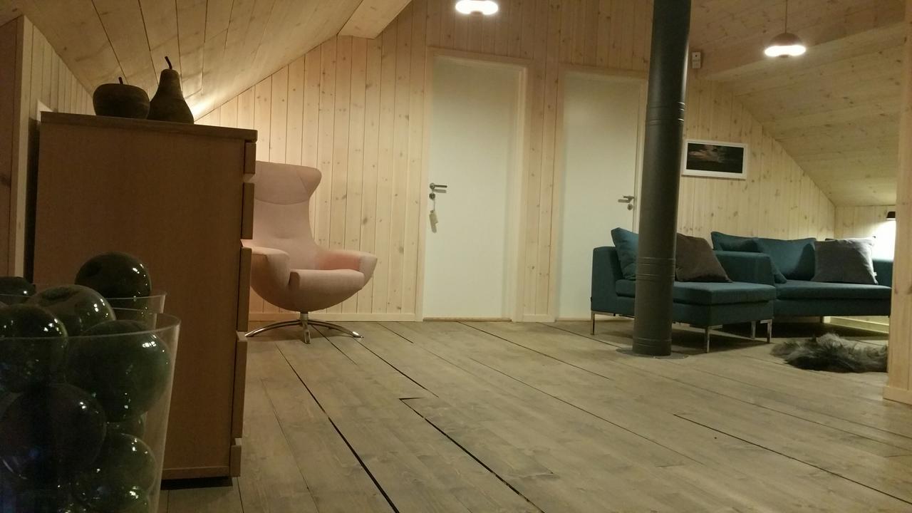 헤닝스베르 Lysvoldbrygga B&B 외부 사진